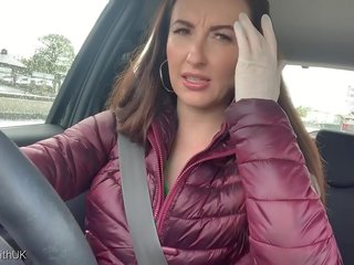 امرأة سمراء طبي driving adolescent