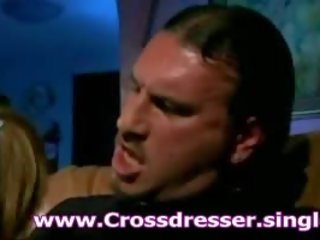 Crossdresser video bagaimana baik itu adalah untuk mulai cinta untuk sebuah cd