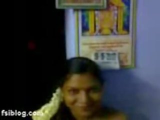Sud indian aunty complet nud