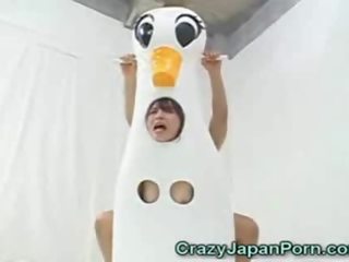 日本语 duck 年轻 女人 facialed!