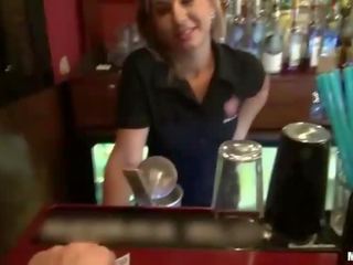 Bartender rihanna samuel płatny na brudne klips
