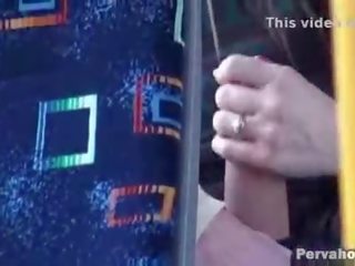 תא מצלמת תופס ב"ג ב ציבורי אוטובוס
