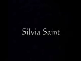 Silvia saint sperma strzał 3