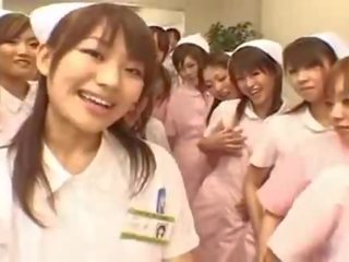 Asiatique infirmières appréciez adulte film sur haut