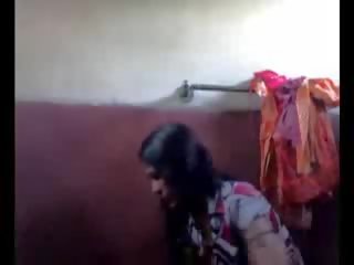 India pacar perempuan mandi menembak dia diri